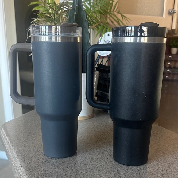Stanley Matte Black Travel Mug Duo - Picture 3 of 9